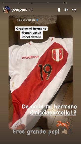 Nicola Porcella mostró emocionado el regalo que le dio Yoshimar Yotún. (Foto: Instagram)