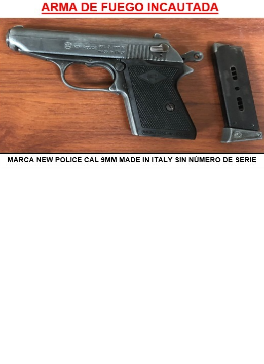 Pistola con la que amenazó de muerte al dueño del Kia Cerato gris, para despojarlo del auto estacionado.