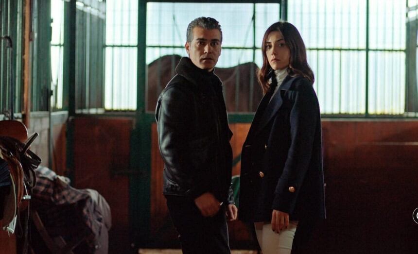 Asya y Volkan en una escena de la temporada 1 de "Infiel". (Foto: Medyapim)