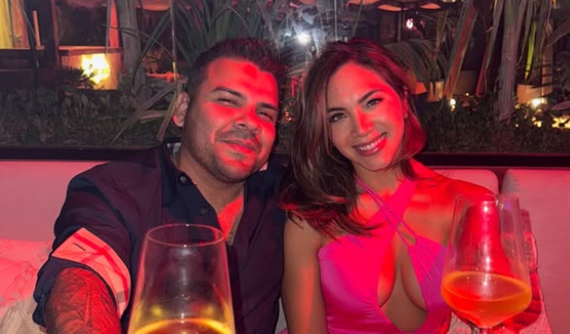 Isabel Acevedo cumplió 32 años y lo celebró en Dubái junto a su esposo Rodney Rodríguez.