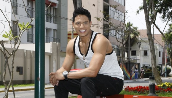 C04-andre-silva-artista-del-año