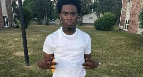 Ezekiel Kelly, de 19 años. (Foto: Facebook)