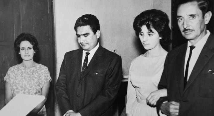 Boda civil de Abimael Guzmán y Augusta La Torre en la casa del padre de ella, en Ayacucho.