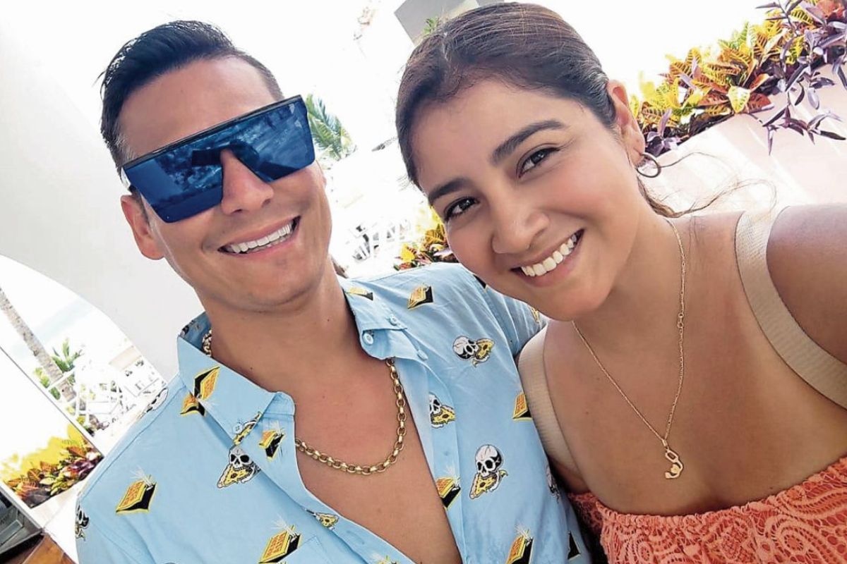 Luigi Carbajal y su esposa.