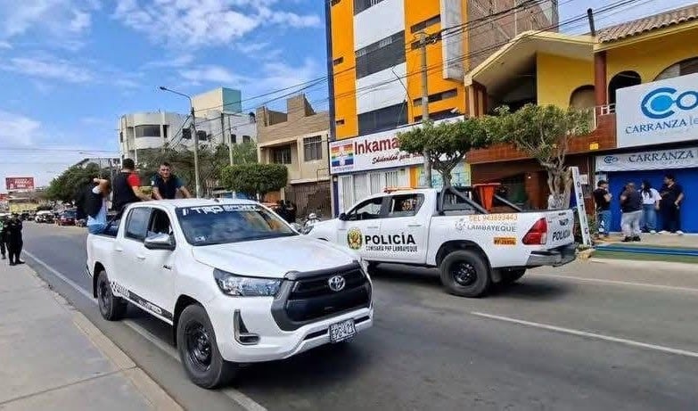 Policía se desplazó hasta agencia financiera en Lambayeque.