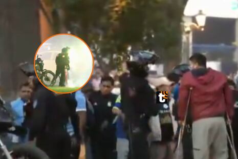 ¡Enfrentamiento entre barristas! Se lanzan pirotécnicos entre hinchas del Sporting Cristal y de la ‘U’