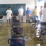 Fenómeno El Niño: 30% de colegios a nivel nacional en riesgo de colapsar