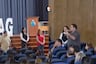Padre indignado encara a directivos del Liceo Naval tras presunta agresión sexual contra alumno y denuncia intimidación a profesores