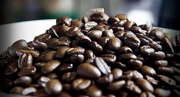 El café contiene una serie de componentes que son beneficiosos para la salud.