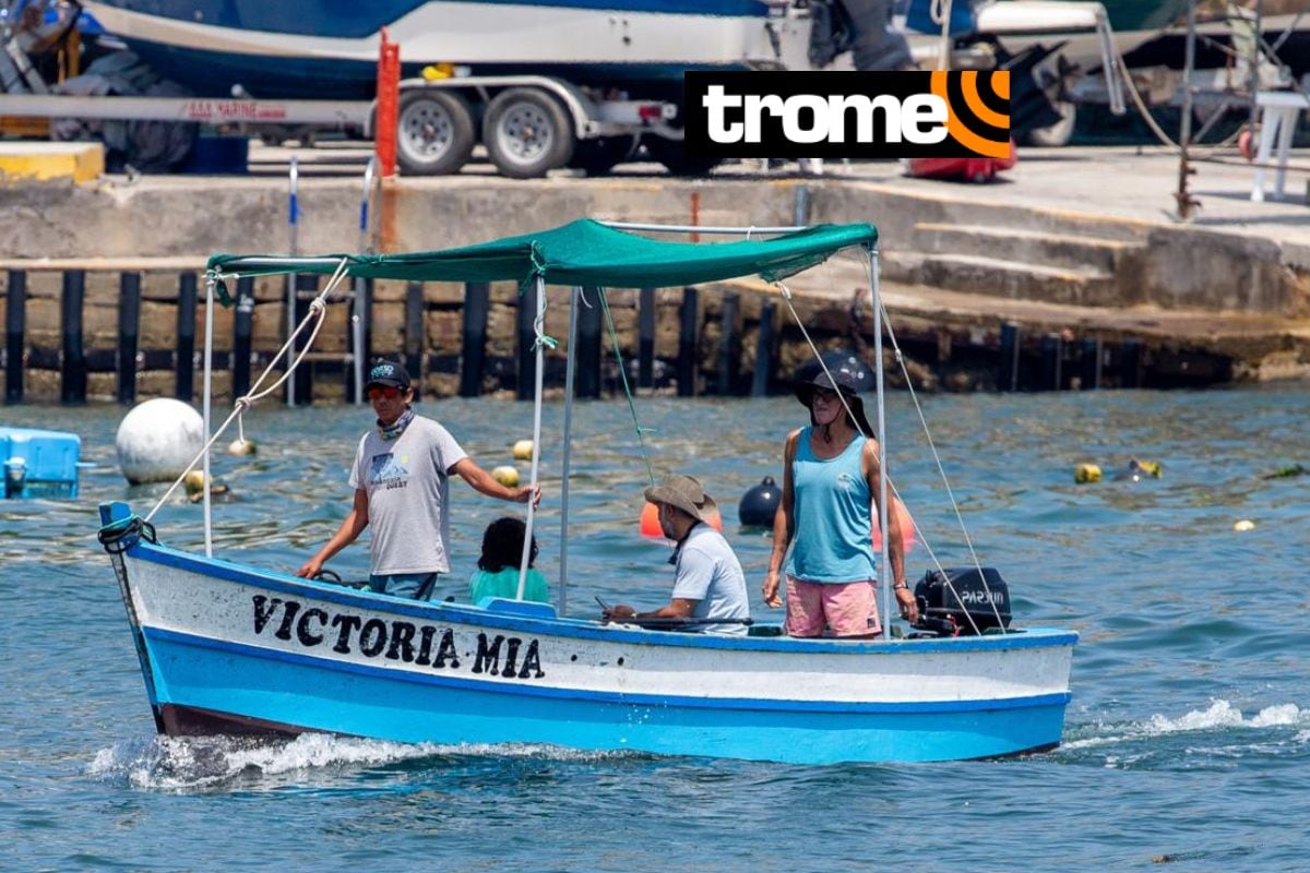Victoria Mía es la embarcación que te hace pasar la experiencia completa en el mar de San Bartolo. Foto: Fernando Sangama/Trome.