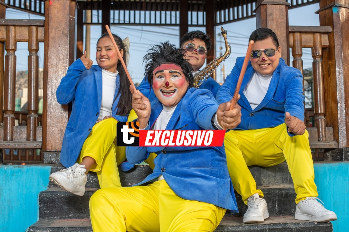 Payaso Baketita y parte de su orquesta. Foto: Fernando Sangama.