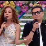 Carloncho gilea a Janet y ella le pide REVISAR su celular en vivo para darle confianza: “Mira lo que pasó con Chikiplum”