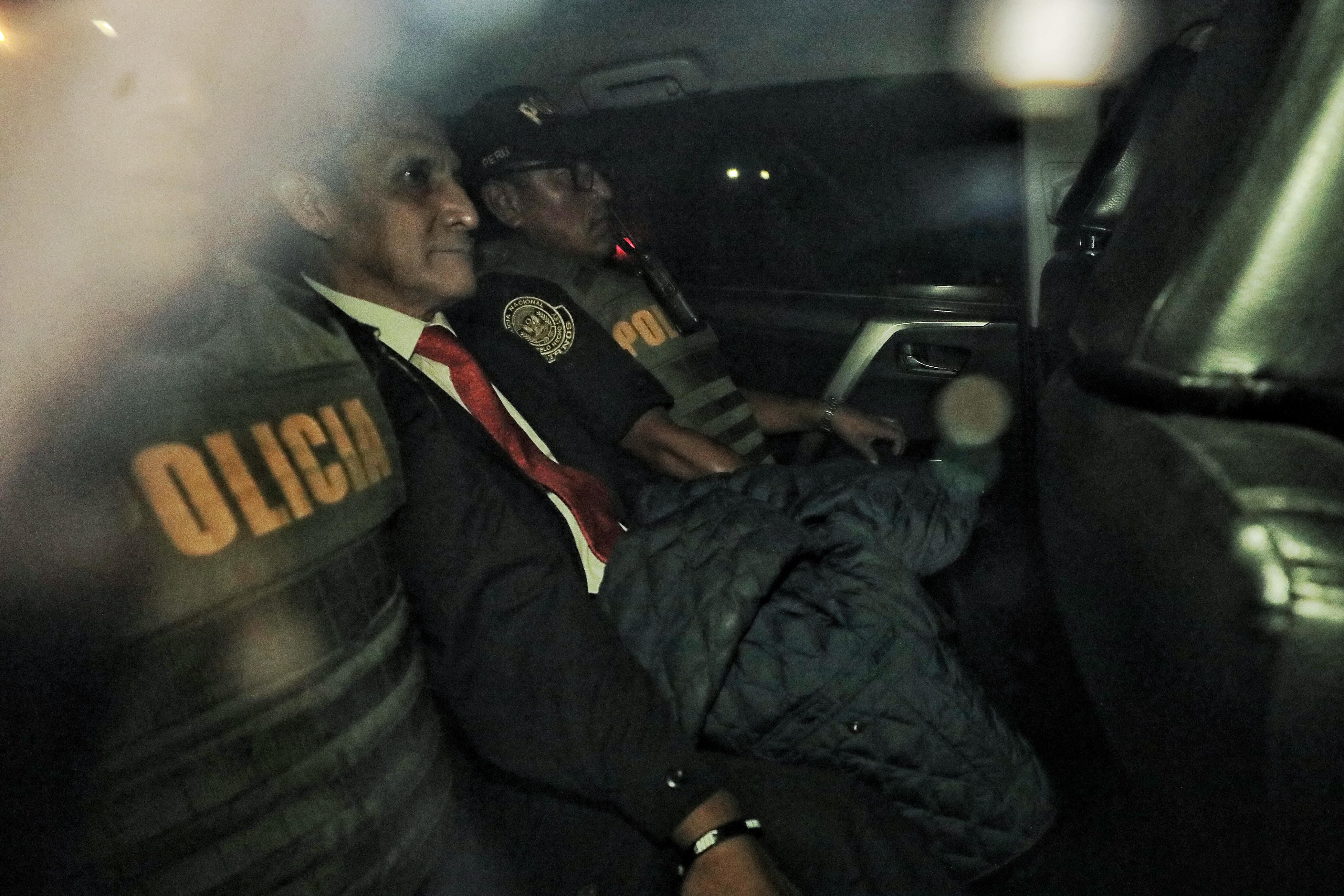 Salida del expresidente Ollanta Humala hacia el penal Barbadillo luego que fuera sentenciado a 15 años de prisión. Foto: Joel Alonzo/@photo.gec