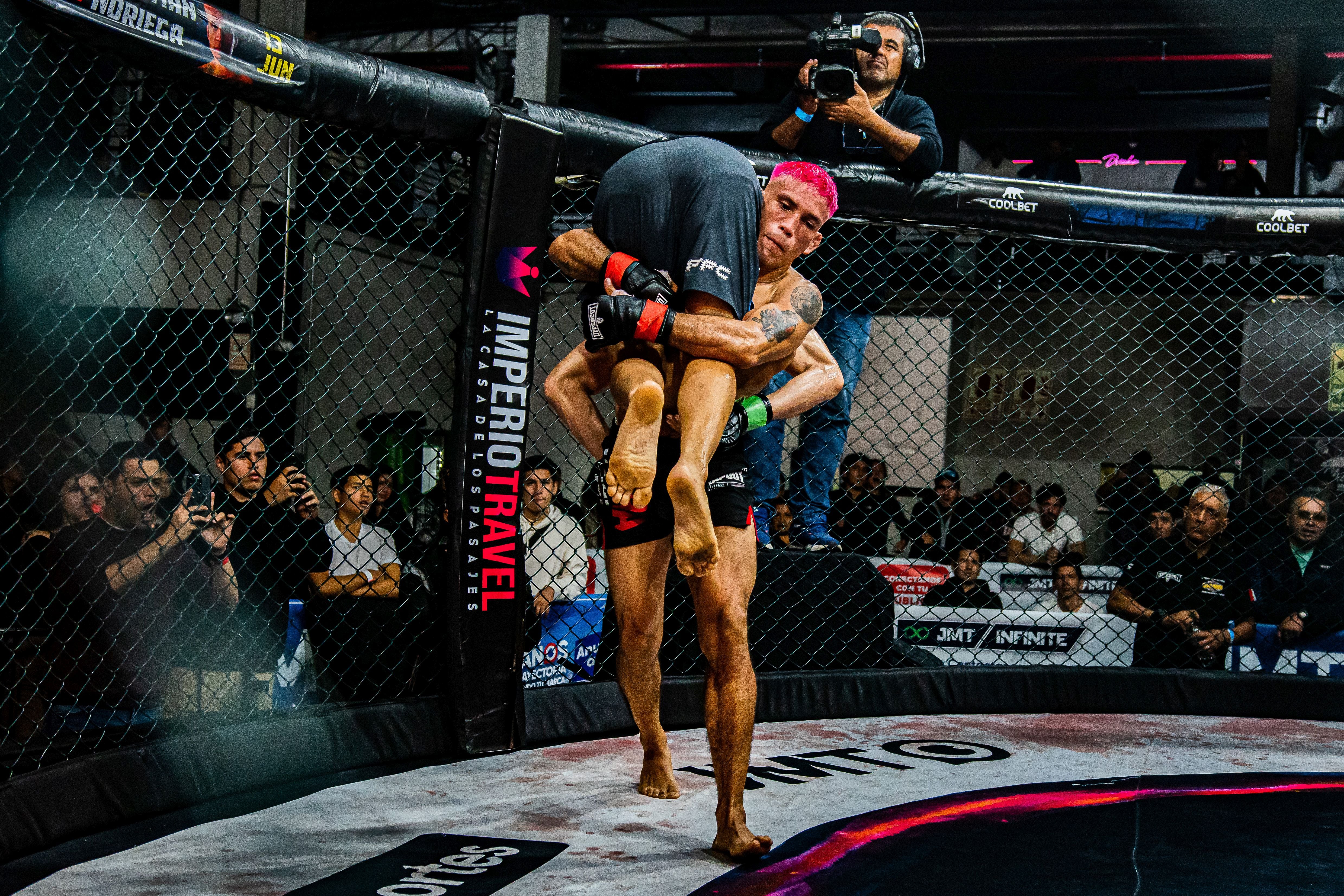 Rodrigo Vera, 'Gato Loco', es uno de nuestros créditos en el UFC (FFC)