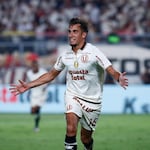 El GOLAZO de cabeza de Martín Pérez Guedes en el superclásico en el Monumental | VIDEO