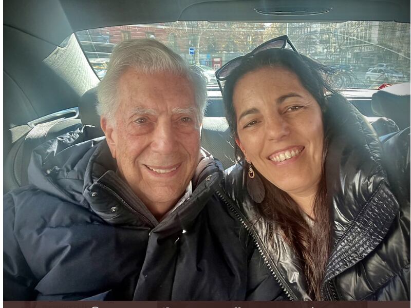 Con su hija Morgana llegando a París.