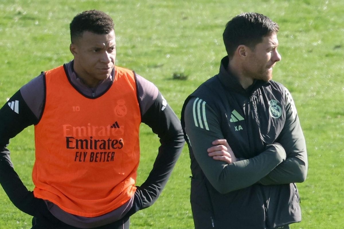 Kylian Mbappé aclara rumor sobre salida de Xabi Alonso (Foto: AFP)