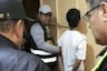 Niño de 10 años evita secuestro en el Callao y vecinos capturan y linchan a dos mujeres: ¡“No te conozco”!