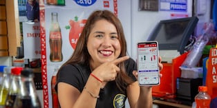 La app te permite dar seguimiento a tus órdenes y operaciones directamente desde tu celular.