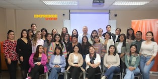 Los emprendedores de diferentes ediciones compartieron ideas y lograron hacer alianzas para futuras colaboraciones. Foto: Violeta Ayasta.