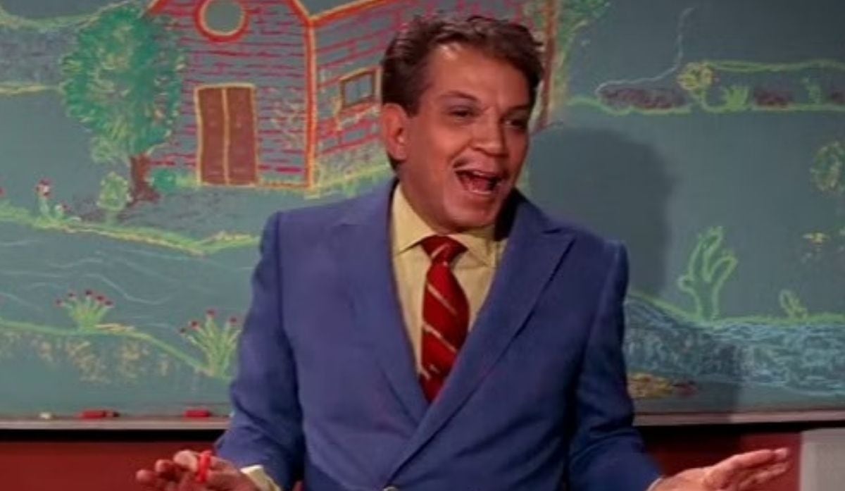 Cantinflas en la película "El profesor" (Foto: Latina TV)