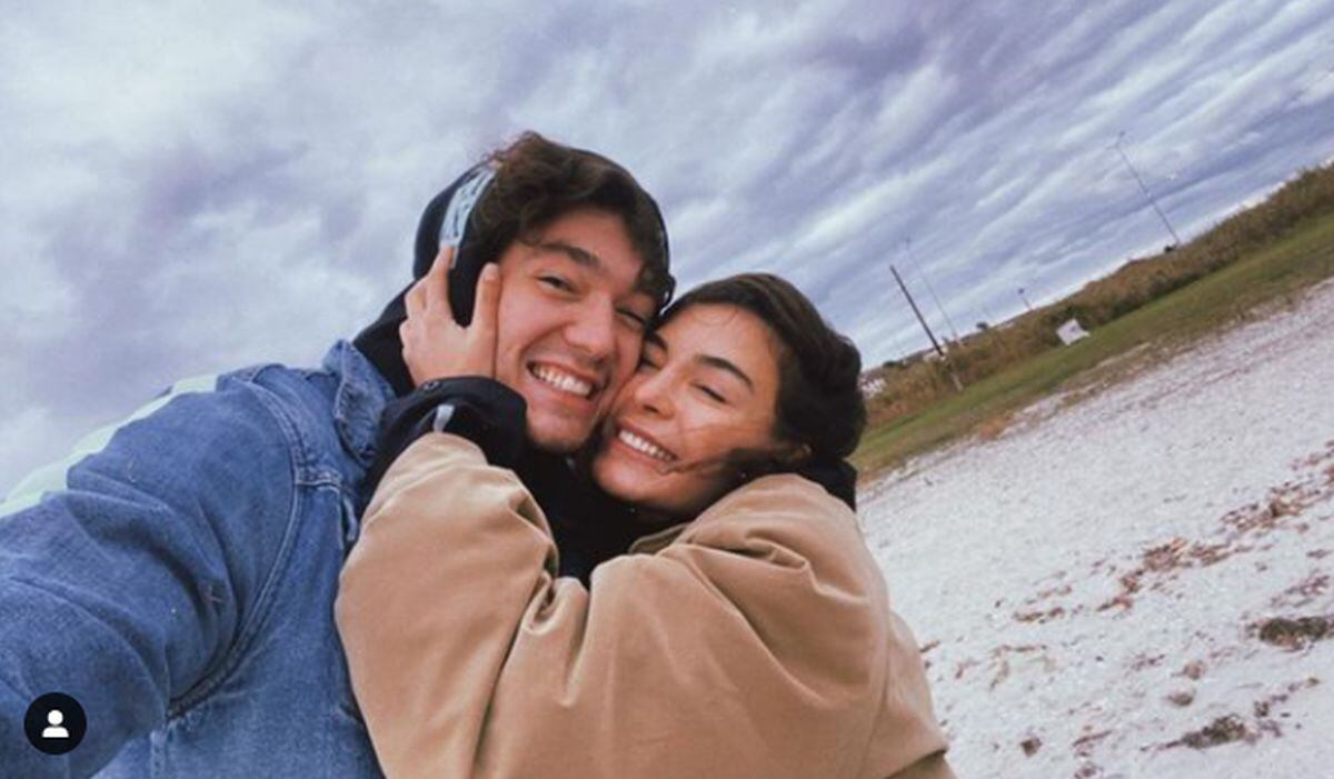 En un inicio mantuvieron en secreto su relación, pero luego no dudan en mostrarse juntos en sus redes (Foto: Ebru Sahin y Cedi Osman / Instagram)