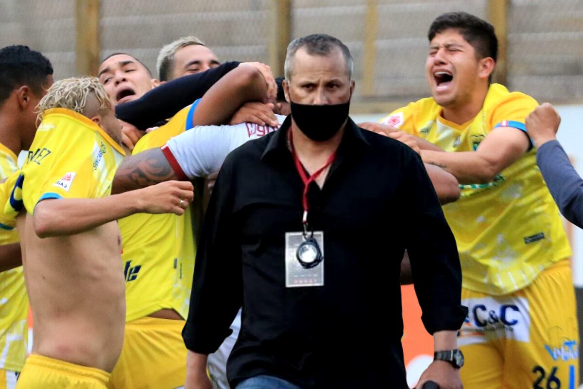 Jahir Butrón suma dos ascensos: Alianza Atlético (2020) y Carlos Stein (2021).