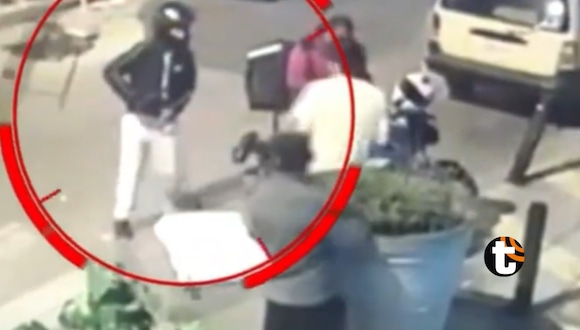 TROME - Sale a recoger delivery y sicario le dispara a quemarropa: Fuertes imágenes