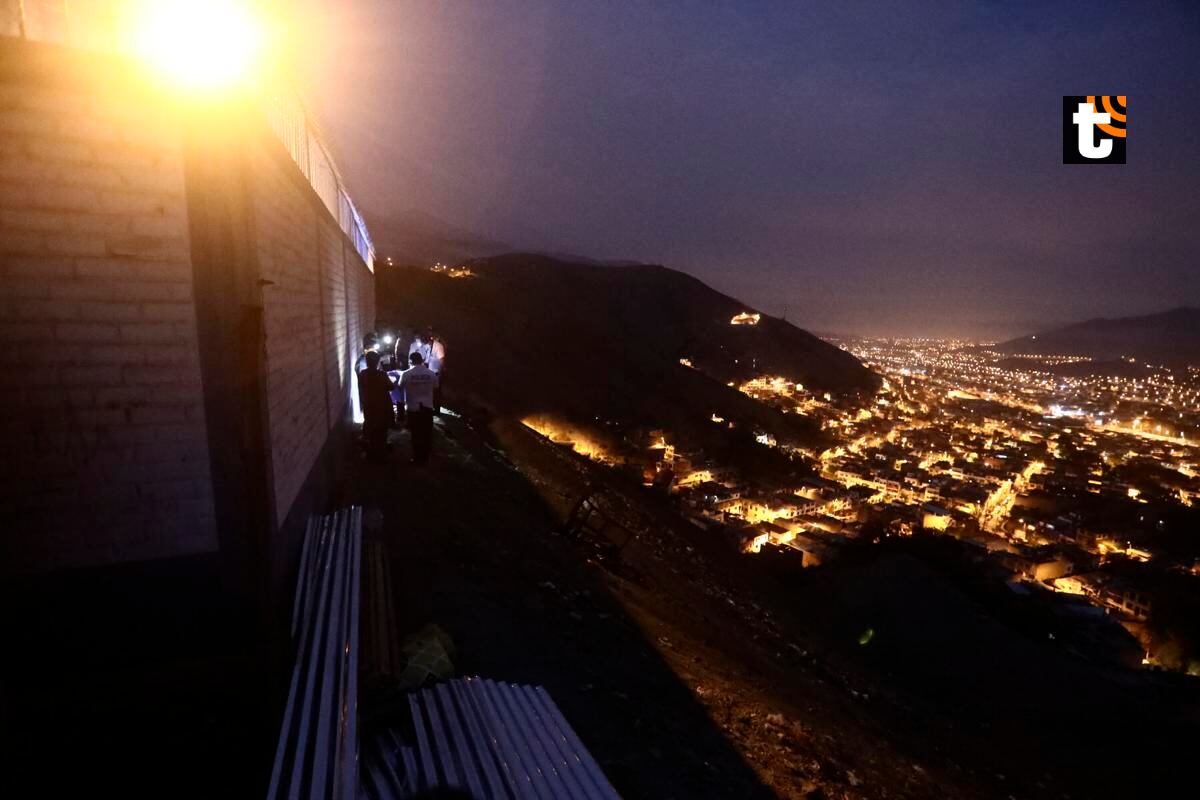 Asesinan a dos personas vinculadas a bandas de tráfico de terrenos. El hecho ocurrió en Manchay. Foto: César Grados/@photo.gec