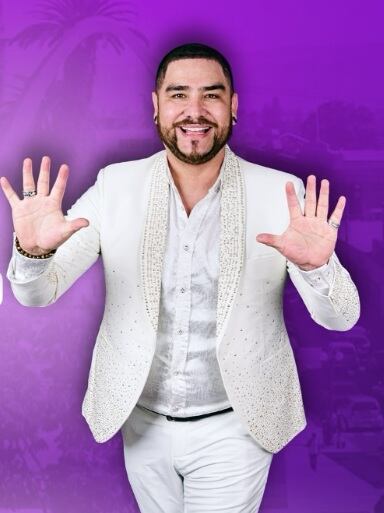 Paul Flores era una de las voces de Armonía 10.