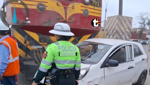 Callao: Taxista intentó adelantar a tren, pero fue embestido
