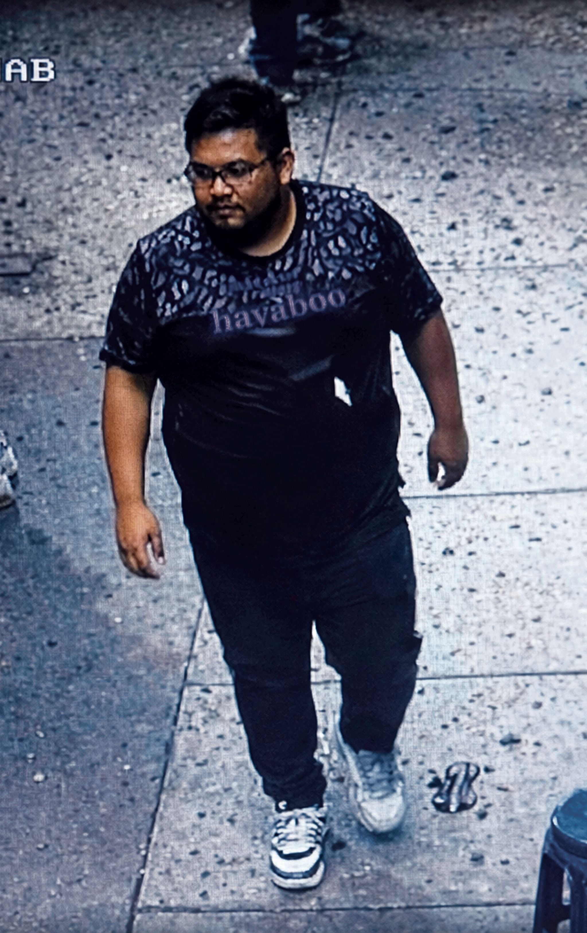 Cámaras captan los últimos momentos con vida de Jhon Leyva