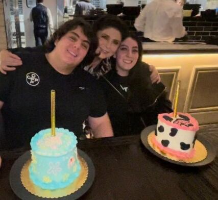 La actriz de telenovelas logró posar junto a sus hijos (Foto: Victoria Ruffo / Instagram )