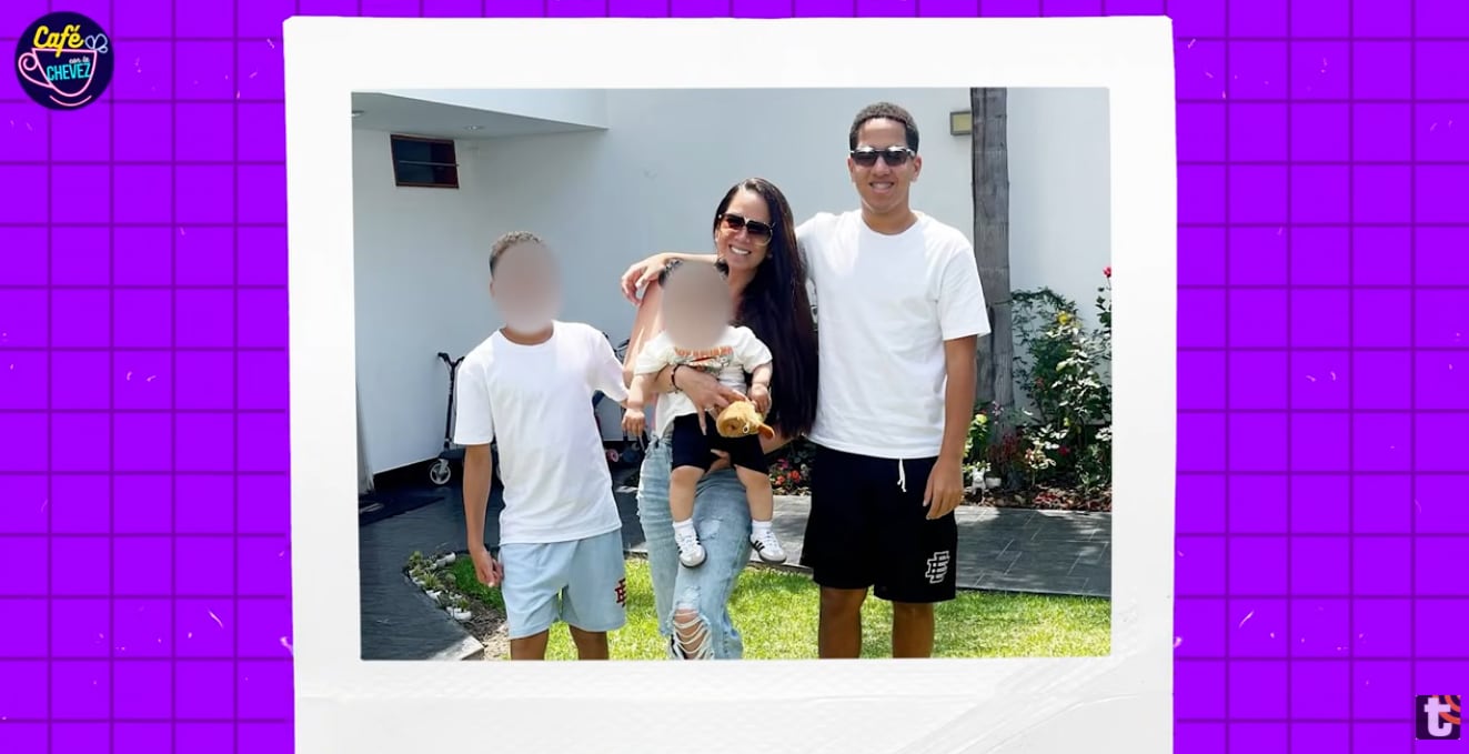 Melissa Klug junto a sus tres menores hijos.