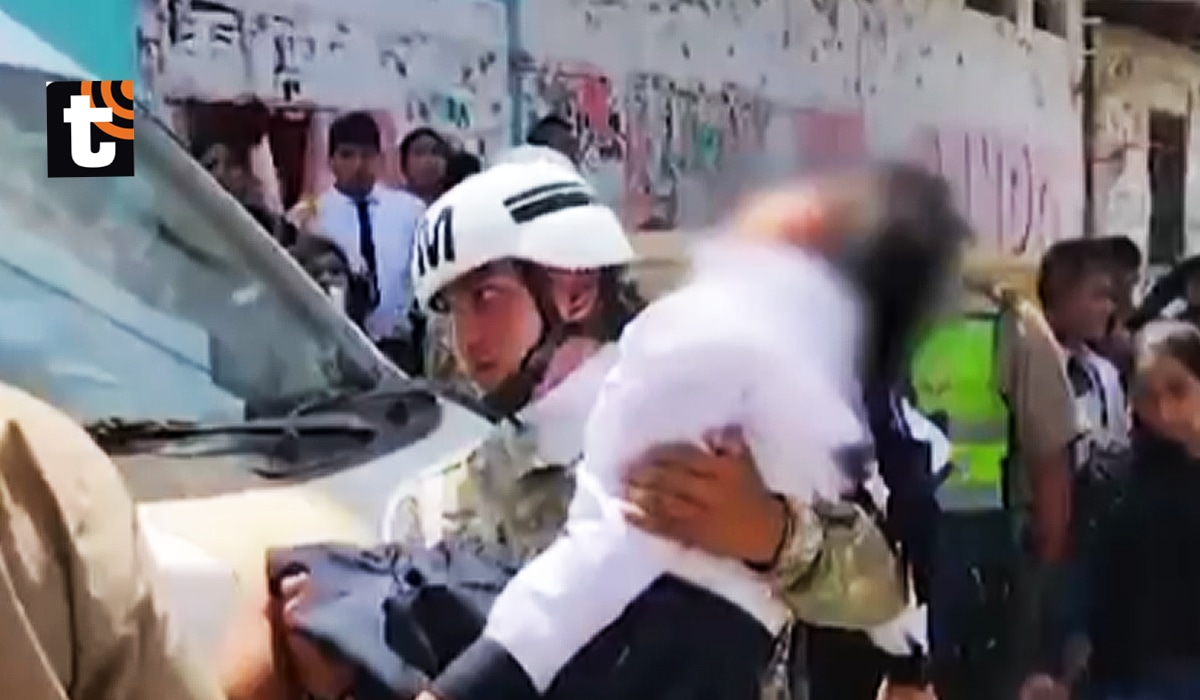 Más de 40 estudiantes se desmayaron durante el desfile por el 70° aniversario del distrito de Bellavista en Sullana, Piura.