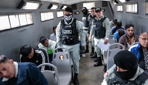 Motín en penal de Cajamarca termina con 15 reos trasladados a Challapalca