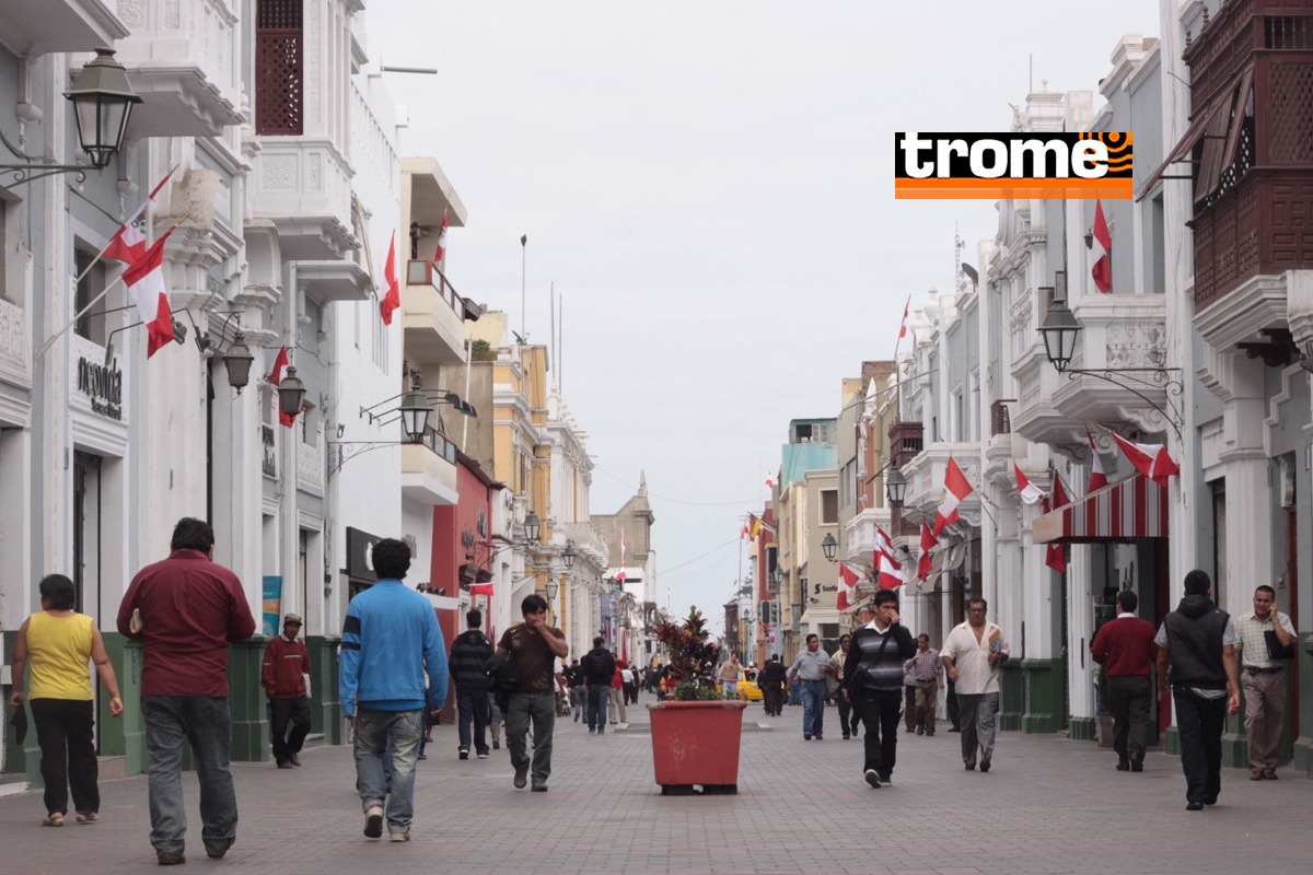 El Búho recuerda con nostalgia como las costumbres se han perdido en la actualidad, desde aquellas Fiestas Patrias donde tenía 6 años.