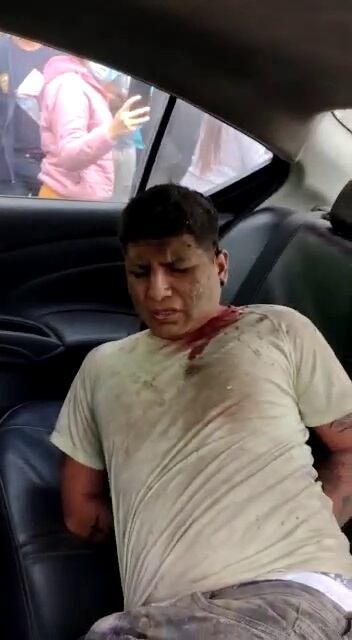 Un exreo y su amigo cometieron un espectacular asalto a mano armada a un policía en retiro, a quien tras golpearlo y herirlo a balazos, le robaron 60 mil soles.