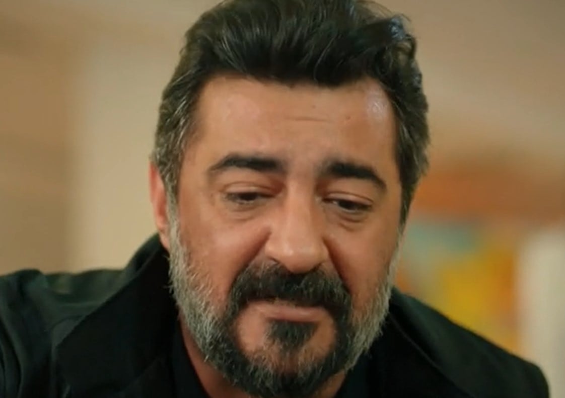 Akif se muestra preocupado por la salud de Kaan (Foto: NG Medya)