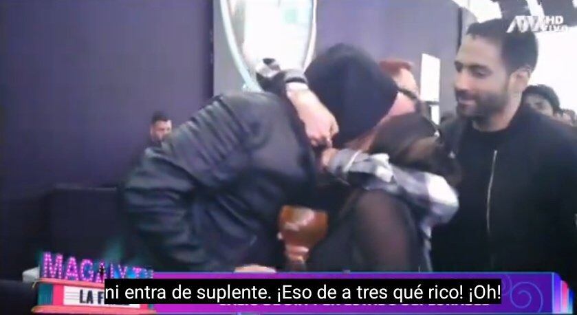 El beso de tres de Marco Saravia