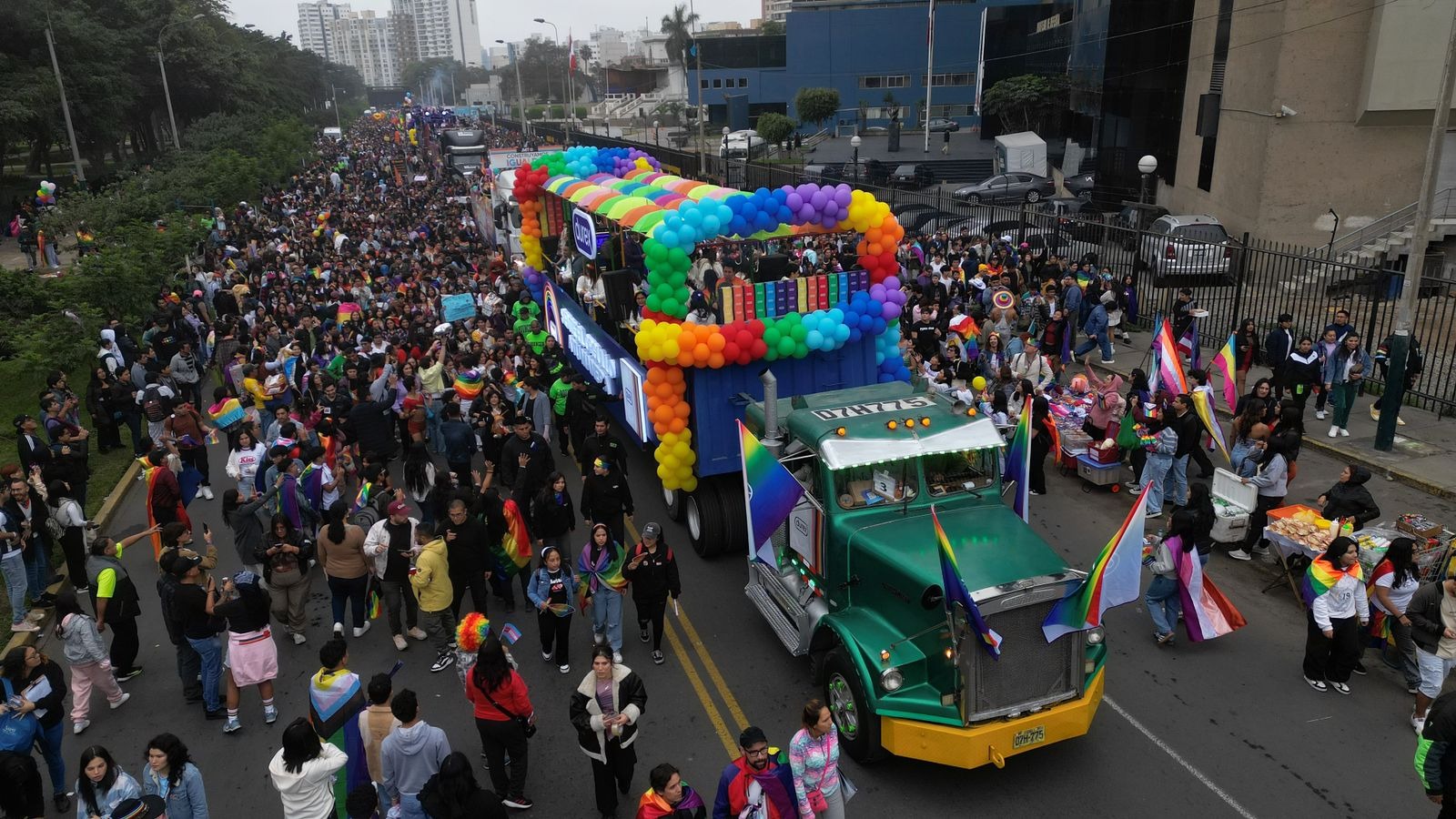 Así se vive la Marcha del Orgullo LGTBIQ en las calles de Centro de Lima. Foto: Joel alonzo/@photo.gec