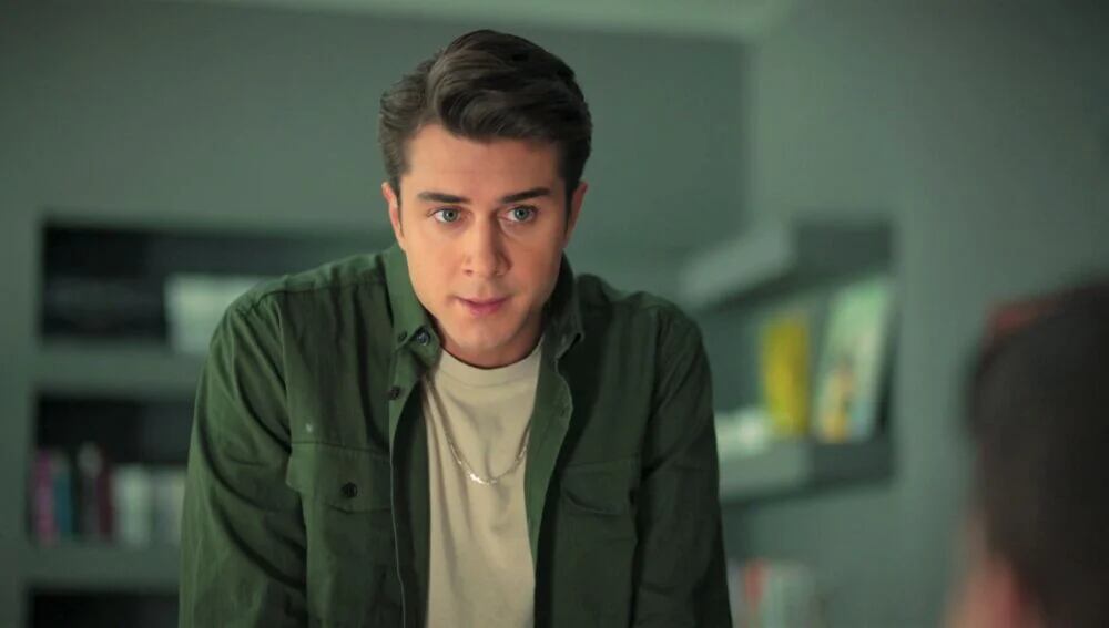 Doruk preocupado por Melisa en la telenovela turca "Hermanos" (Foto: NG Medya)