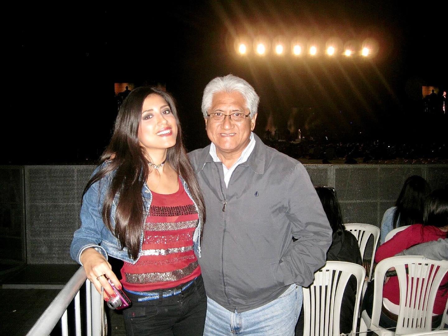 La muerte de su padre cambió su vida por completo. Foto: Facebook Fátima Aguilar.