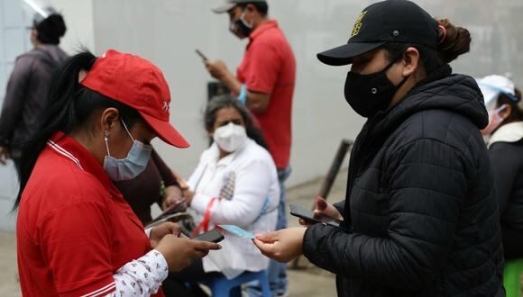 El pago de los 760 soles por la modalidad Depósito en cuenta seguirá hasta diciembre según un cronograma (Foto: Andina)