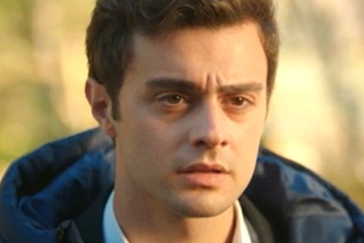 Yiğit Koçak como Ömer Eren en la telenovela "Hermanos" (Foto: NG Medya)