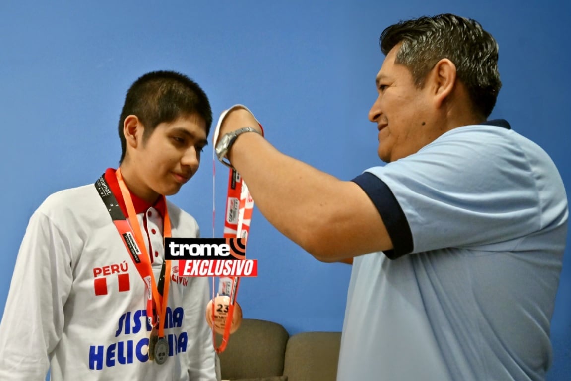 Ángel Hans Vilca Caqui, de 17 años, alcanzó los puntajes más altos de los recientes exámenes de admisión de cuatro universidades. (Entrevista y foto composición: Isabel Medina / Trome).