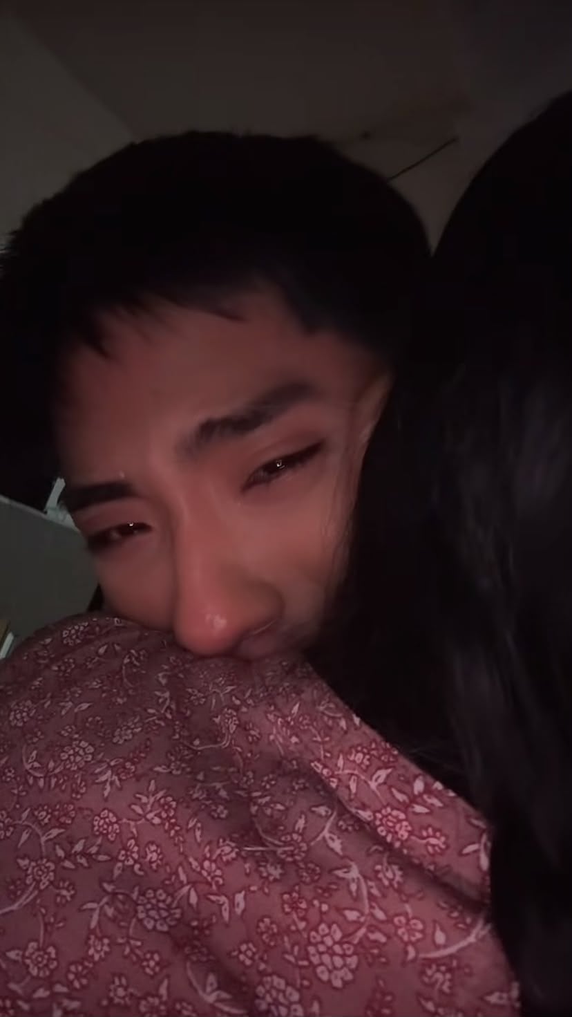 Óscar Junior, de La Bella Luz, despide a su mamita Clarita.