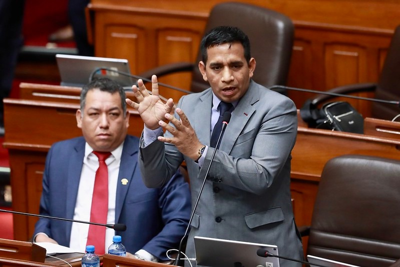 Darwin Espinoza y Elvis Vergara, congresistas de AP señalados como 'Los Niños'.