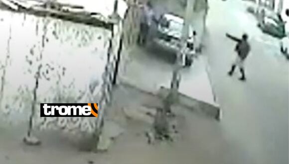 Delincuente dispara 14 veces contra policía en la puerta de su casa