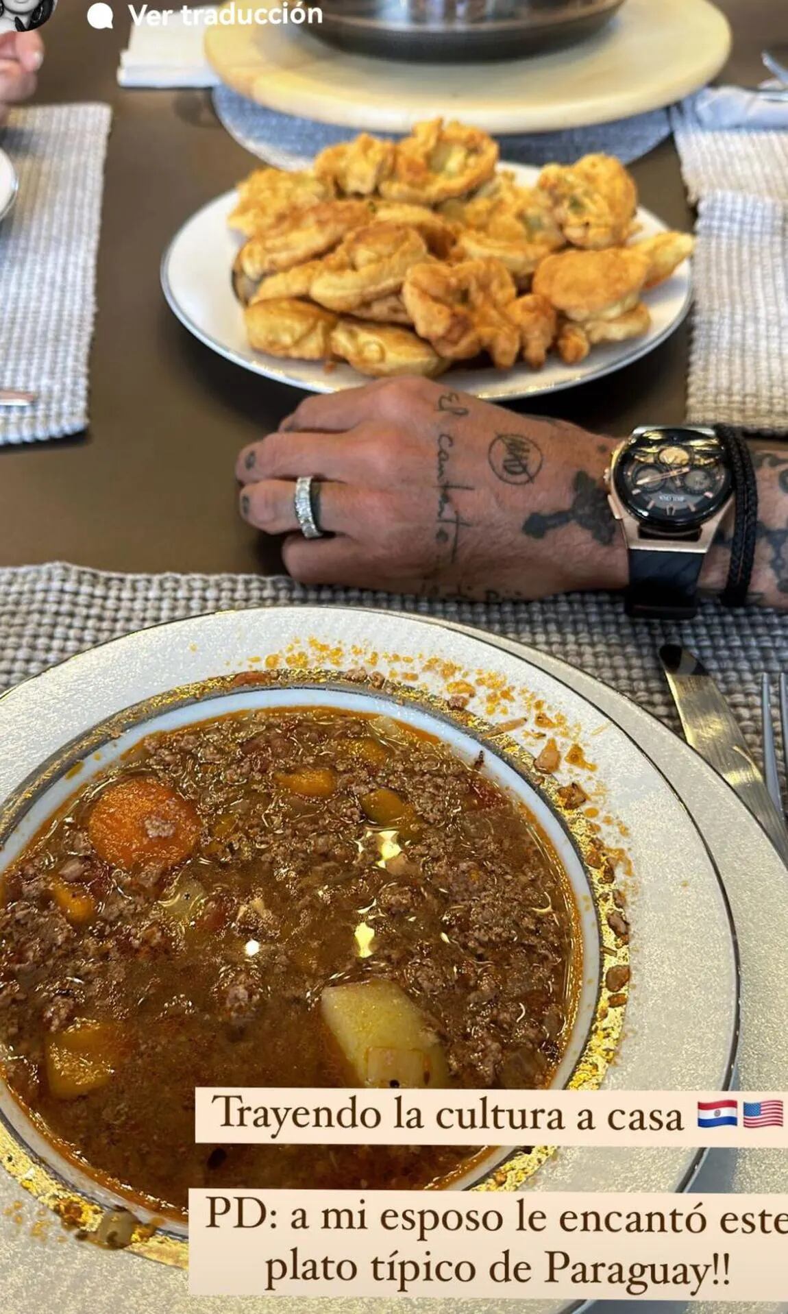 Marc Anthony también probó la comida paraguaya, preparada por Nadia Ferreira y su madre (Foto: Nadia Ferreira / Instagram)
